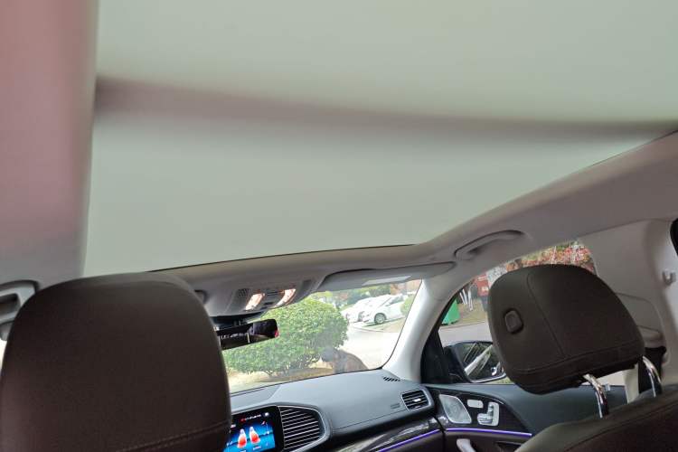 Used Mercedes-Benz GLS 2023 GLS 450 4MATIC Stylish Model Headliner