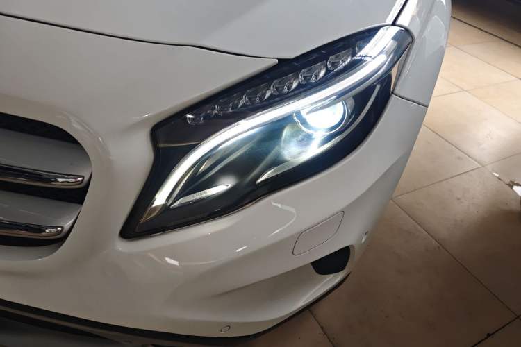 Used Mercedes-Benz GLA 2016 GLA 200 Fashion Model
