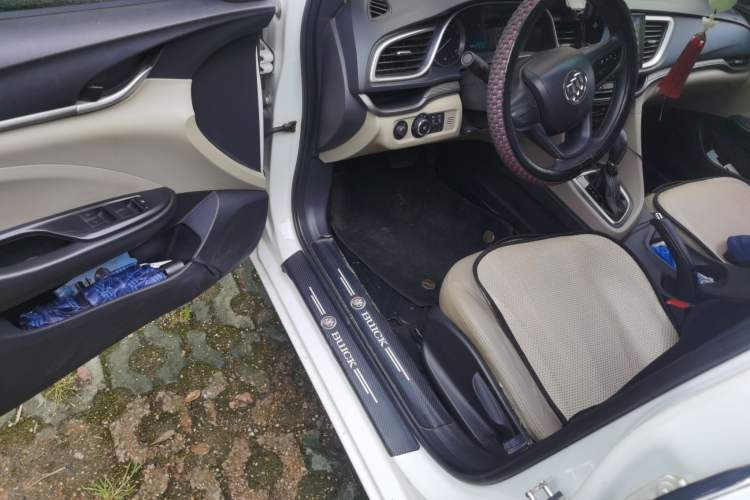 Used Buick GT 2015 15N Automatic Entry-Level Trim
