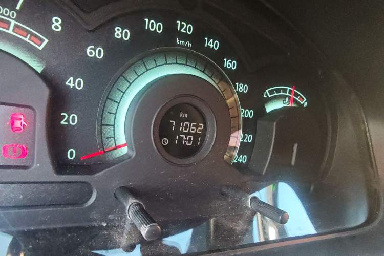 Used Bestune B70 2012 1.8L automatic fashion version
