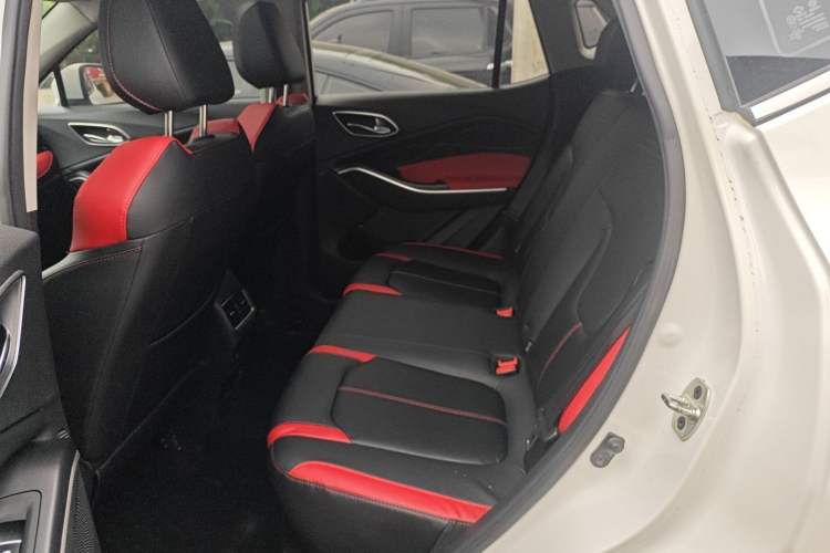 Used SOL X4 2021 1.5T CVT Chief Edition
