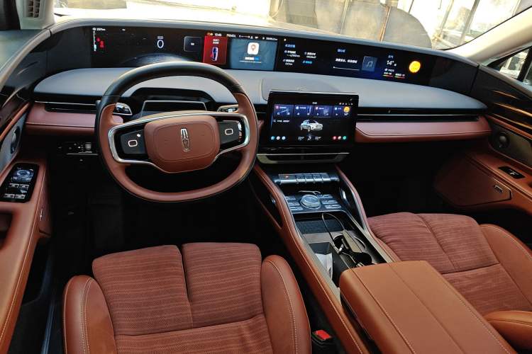 Used Lincoln Nautilus 2023 2.0T All-Wheel-Drive Zunrui Hybrid Version
