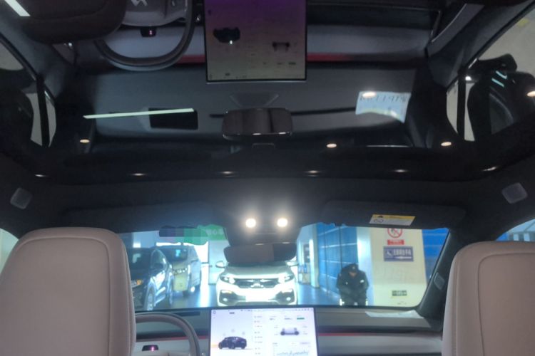 Used ONVO L60 2024 60 kWh All-Wheel Drive
