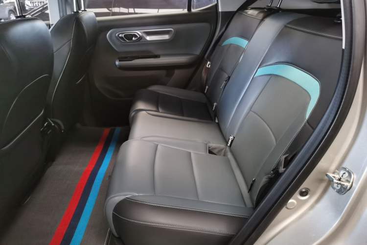 Used AION Y 2023 Plus 510 Smart Edition