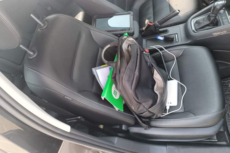 Used Volkswagen Sagitar 2017 180TSI Automatic Luxury Edition