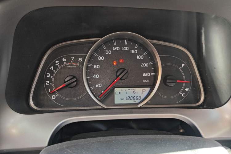 Used Toyota RAV4 2016 2.0L CVT Two-Wheel Drive Fashion Edition China V Standard