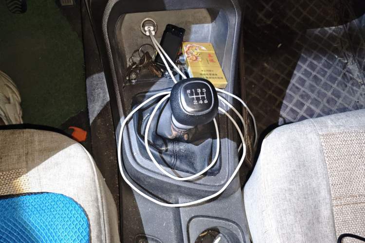 Used Wuling Hongguang V 2022 1.5L Jingqu Version Hydraulic Power Steering LAR
