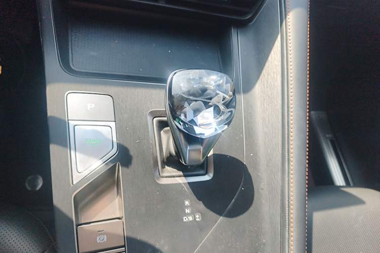 Used Roewe RX5 2023 1.5T Elite Edition