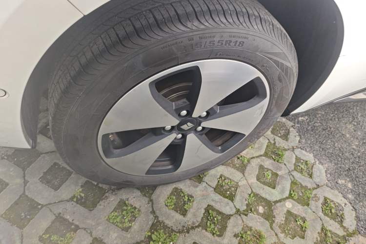 Used Baojun Cloud 2023 460 Pro Right Rear Wheel Hub