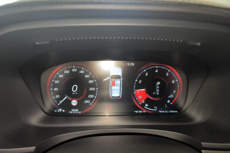 Used Volvo V90 2017 Cross Country T5 AWD Prestige Edition
