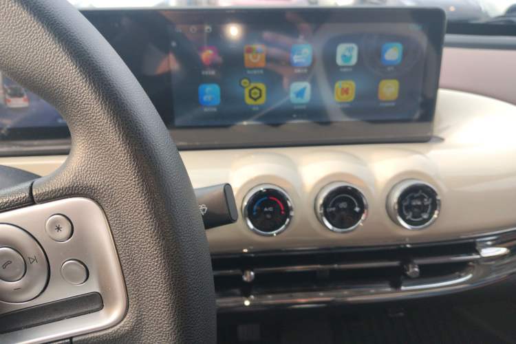 Used Wuling Bingo 2024 333 km Enjoyment Version
