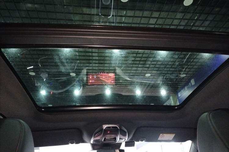 Used Geely Auto Coolray 2019 Sport Version 260T DCT Battle China VI Standard
