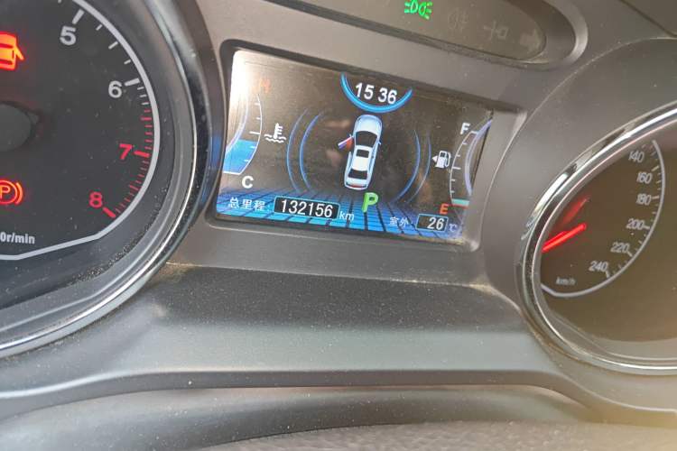 Used BYD G5 2014 1.5TID Automatic Flagship Model