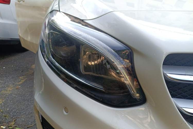 Used Mercedes-Benz B-Class 2015 B 260 Sport Edition