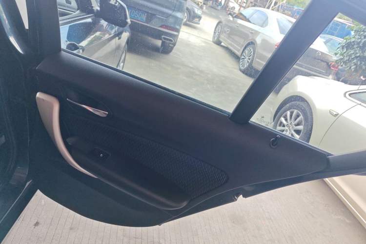 Used BMW 1 Series (Import) 2013 Revised 116i Leading Edition