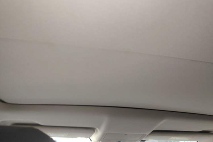 Used Land Rover Range Evoque 2016 2.0T SE Smart Glow Edition Headliner