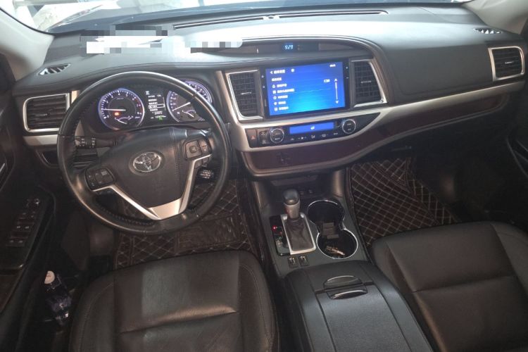 Used Toyota Highlander 2018 2.0T Four-Wheel Drive Prestige Version 7 Seats China VI Standard Center Console