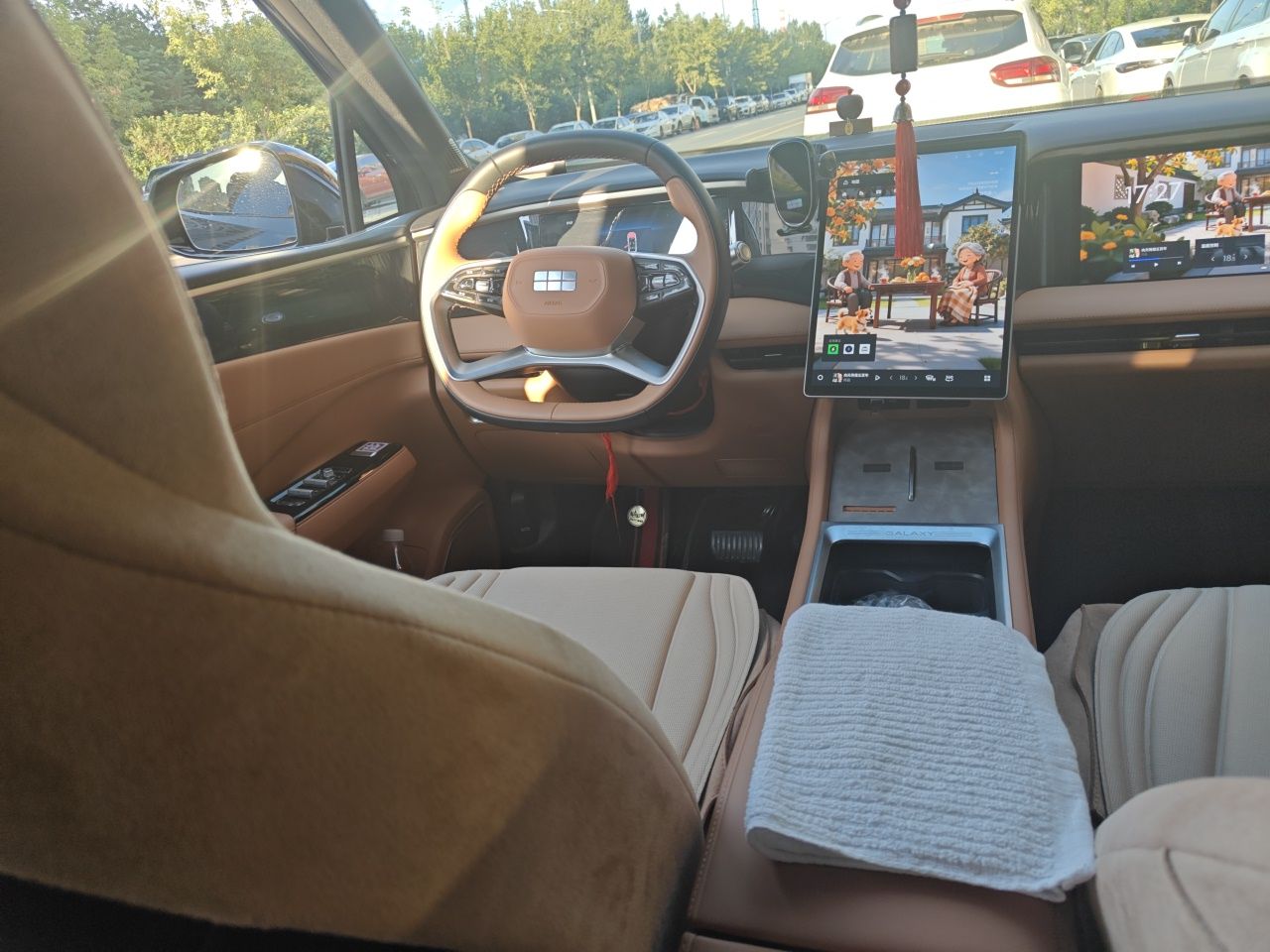 Geely Galaxy L7 2025 EM-i 115km Exploration Edition — снимка 10
