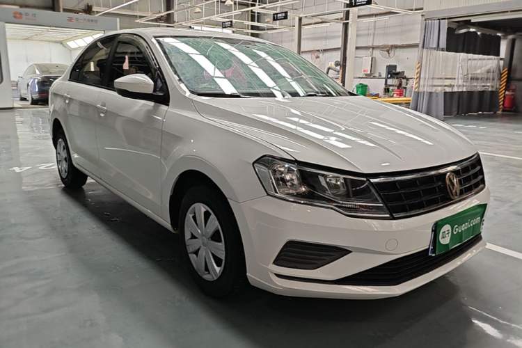 Used Volkswagen Jetta 2017 1.4L Manual Fashion Edition