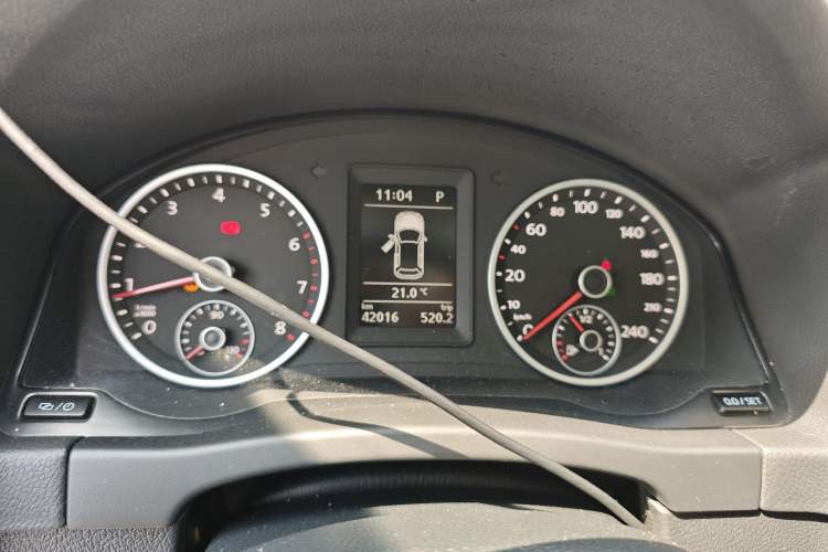 Used Volkswagen Tiguan 2016 280TSI Automatic Two-Wheel Drive Silk Road Comfort Edition Instrument Cluster