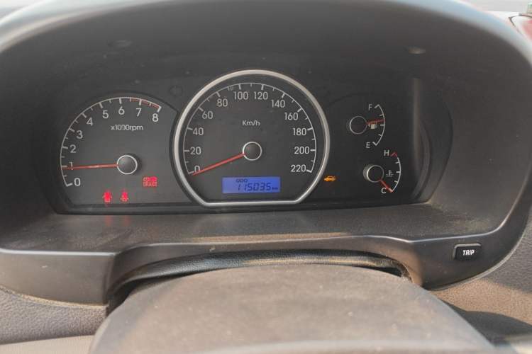 Used Hyundai Celesta 2011 1.6L Manual Comfort Edition
