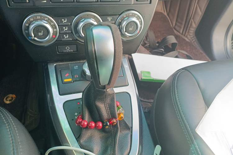 Used Land Rover Freelander 2 2011 3.2L i6 HSE Gasoline Edition
