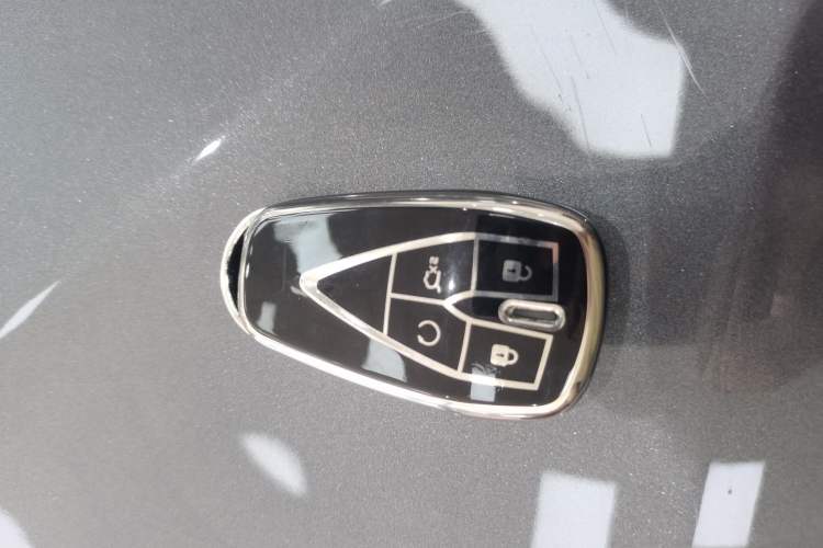 Used Changan CS75 PLUS 2022 1.5T Automatic Luxury Model