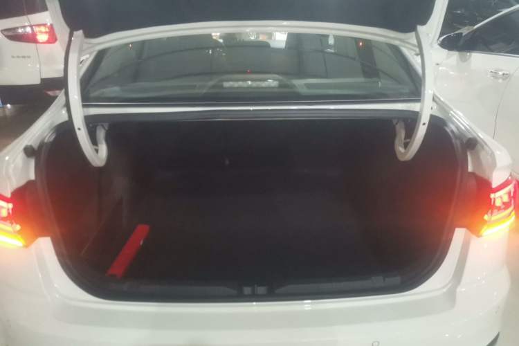 Used Volkswagen Bora 2024 200TSI DSG Comfort Edition Trunk