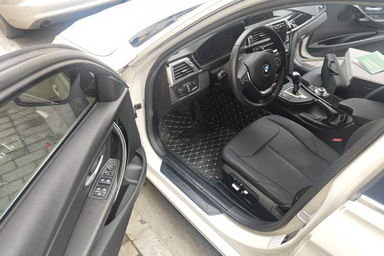 Used BMW 3 Series 2016 320Li Fashion Model