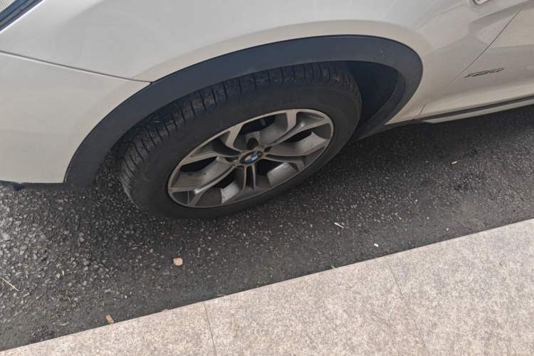 Used BMW X4 2014 xDrive20i X Design Package Exterior 4