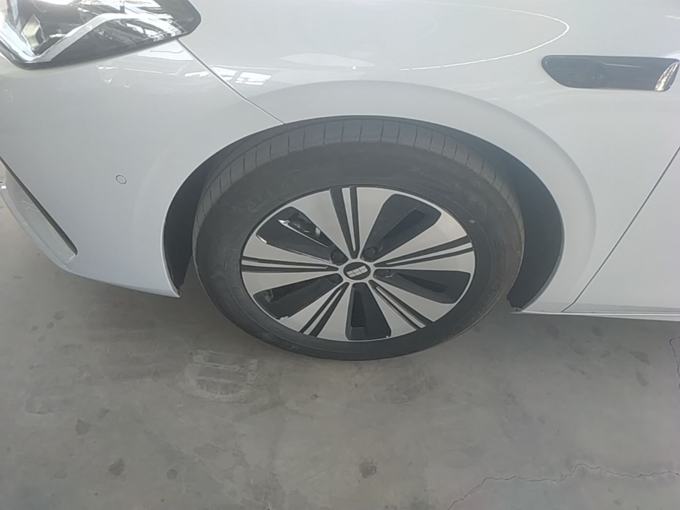Geely Galaxy A7 2025 Model EM-i 150km Exploration+ Edition — снимка 10