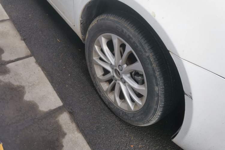 Used Geely Auto Vision 2015 1.5L Manual Happiness Edition