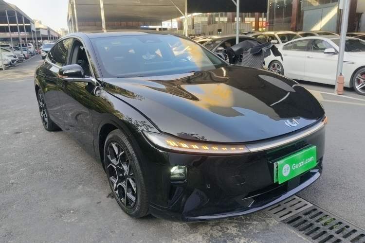 Used CHANGAN NEVO A07 2024 Pure Electric "True Fragrance" Edition 515 Prestige Model Front Right 45 Deg