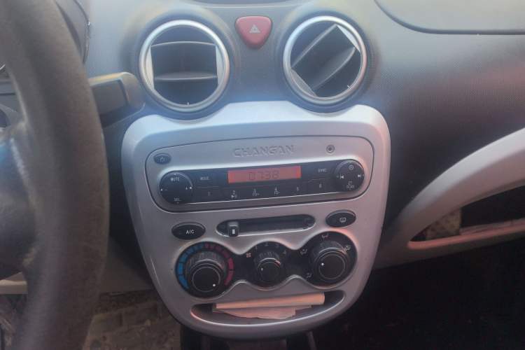 Used CHANGAN Benni mini 2012 1.0L Manual Fashion Edition China IV Standard