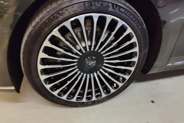 Used Hima S9T 2025 Model Pure Electric Four-Wheel-Drive Ultra