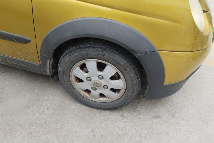 Used Baojun Lechi 2012 Revised Version 1.2L Manual Sporty Edition Dynamic Type
