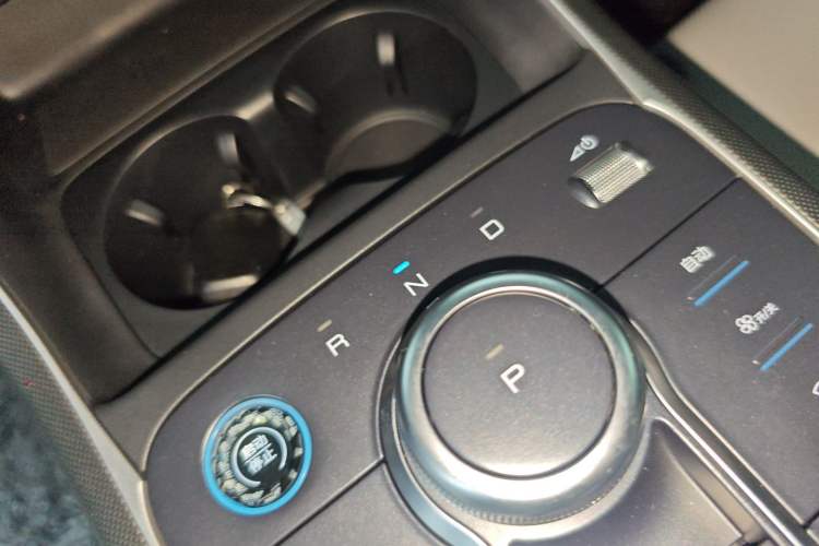 Used BYD Destroyer 05 2024 HONOR Edition DM-i 55KM Luxury Model Gear Lever