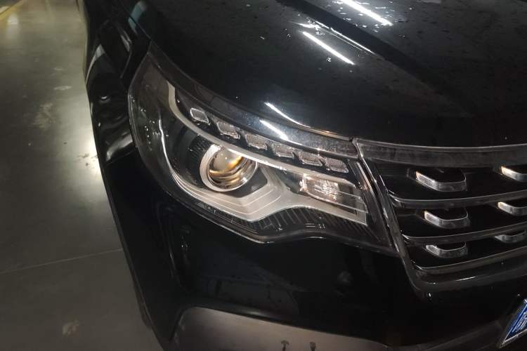 Used Kia Sportage R 2019 2.0L Automatic Smart Luxury Edition Right Front Headlight