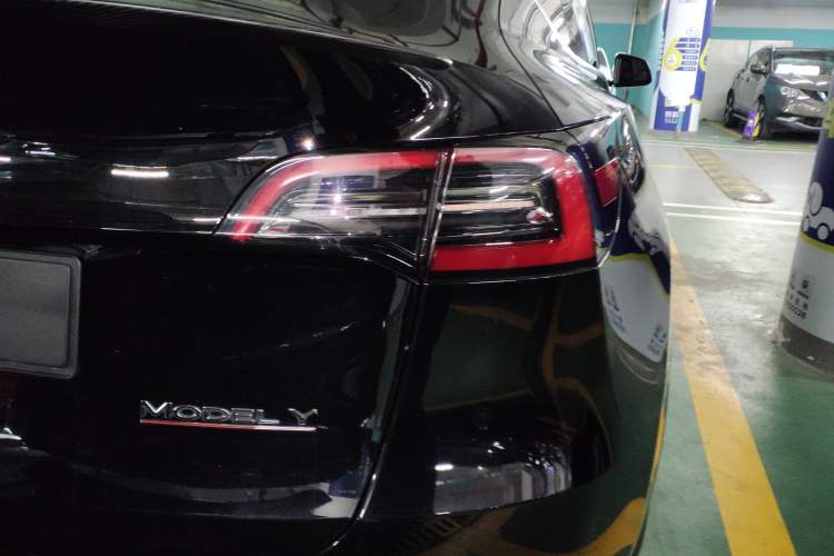 Used Tesla Model Y 2022 Performance High-Performance All-Wheel-Drive Version