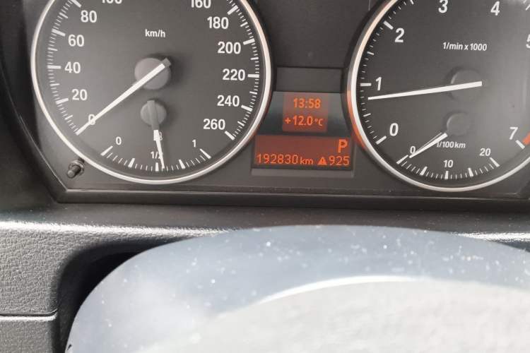 Used BMW X1 2013 sDrive18i Leading Model
