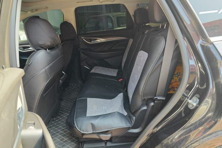 Used Buick Enclave 2020 28T Two-Wheel Drive Prestige Version
