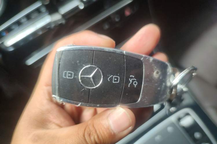 Used Mercedes-Benz GLC 2020 GLC 260 L 4MATIC Dynamic Model
