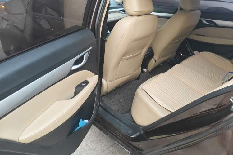 Used Geely Auto Emgrand 2018 1.5L CVT Luxury Model Left Rear Seat