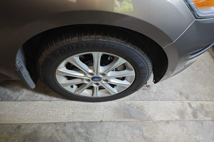 Used Ford Mondeo 2011 2.3L Fashion Edition