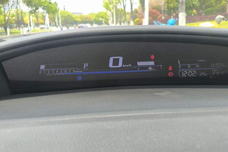 Used Honda Jade 2013 1.8L automatic Comfort version 5 seats Instrument Cluster