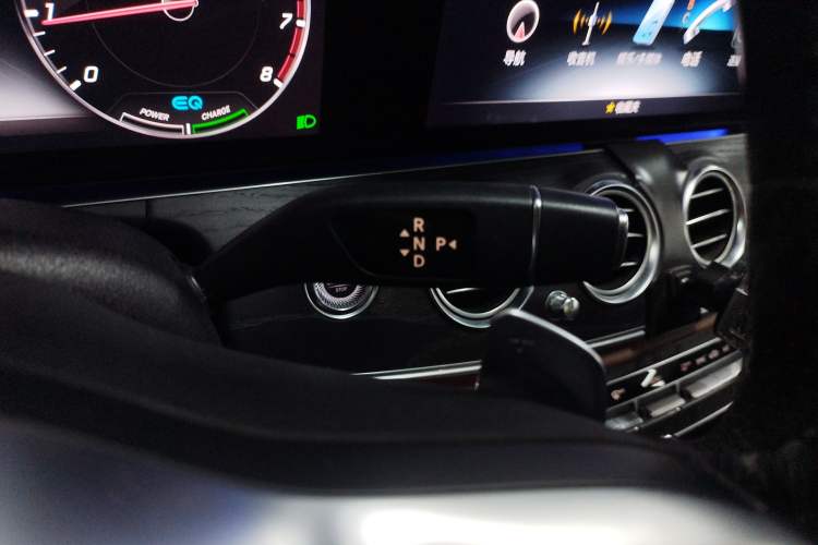 Used Mercedes-Benz E-Class 2020 Facelift E 260 L Sport Edition