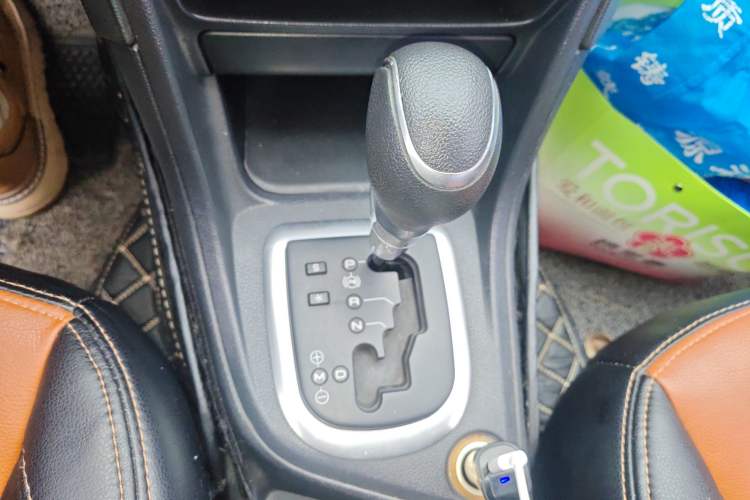 Used Peugeot 308 2014 Enjoyment Edition Classic 1.6L Automatic Fashion Model Gear Lever