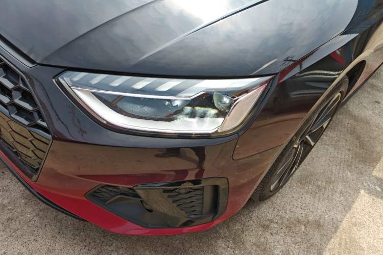 Used Audi A4L 2022 40 TFSI Luxury Dynamic Model