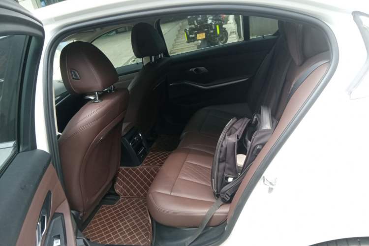 Used BMW 3 Series 2023 325Li M Sport Package Left Rear Seat