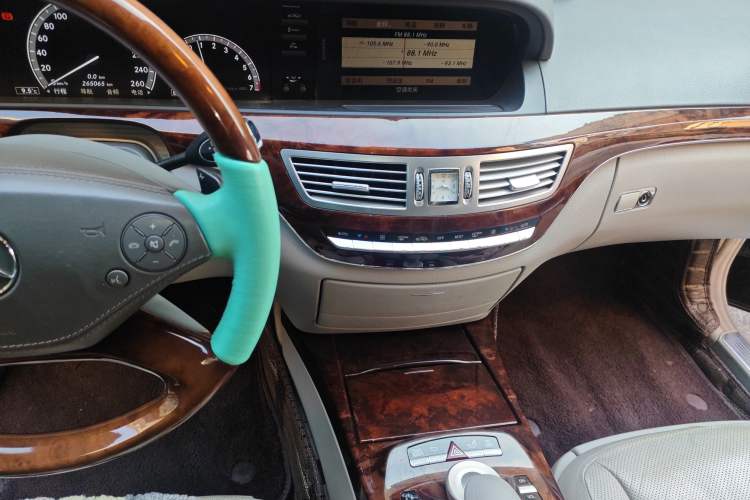 Used Mercedes-Benz S-Class 2010 S 300 L Prestige Edition